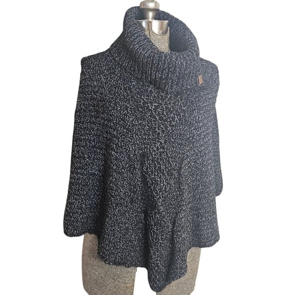 Roots Sweaters - Roots turtleneck poncho O/S
